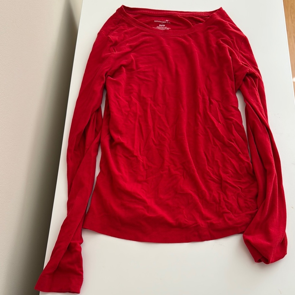 Women's Red Long Sleeve Top